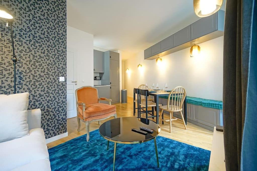 Elegant Appartement Dans Le Marais - Paris 3 Экстерьер фото
